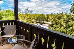 1 BR King bed -private balcony-pool & hot tub-sleeps 4-top floor unit - Image 2