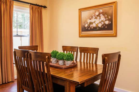 1-BR private courtyard- close to entrance & pool/hot tub- near beaches - Image 4