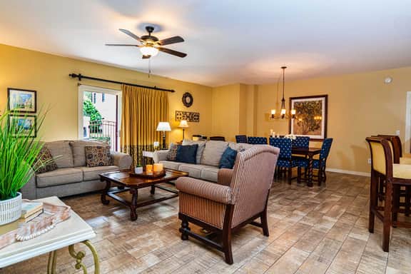 6107-1 BBQ- ground floor- large fenced lanai - community pool & hot tub! - Image 4
